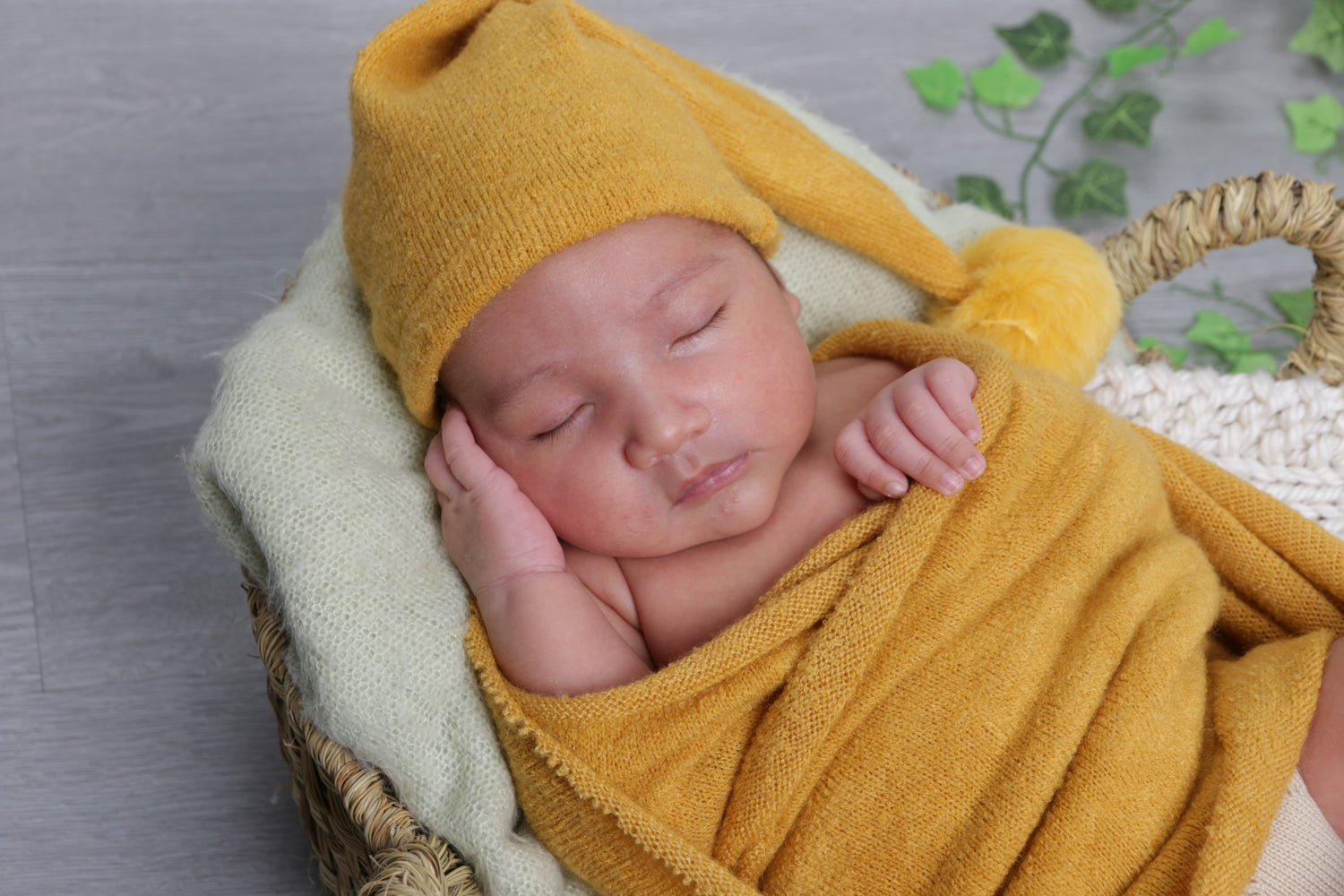Cocon bébé Lin avec ou sans nœud– Gris – Pastel boule de gomme