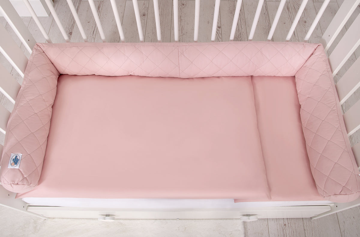 Cocon 2-en-1 nid de bebe et tour de lit serpent - Rose pastel